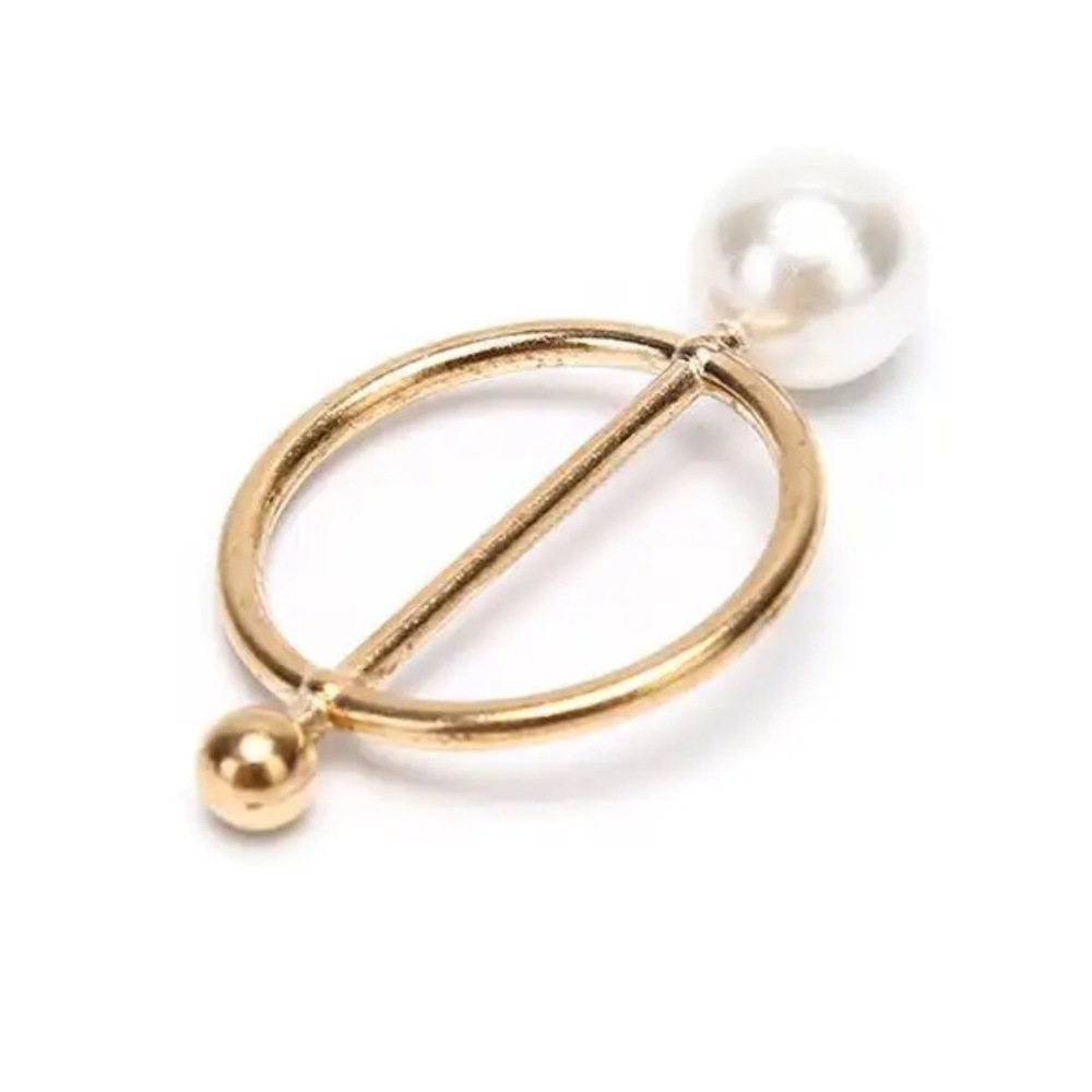 NWT - High Fashion with Classic Style - Gold & Pearl Luxury Feel Scarf Ring